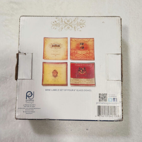 Set Of 4 glass dishes with Wine Labels 6 inches squares - Picture 2 of 4